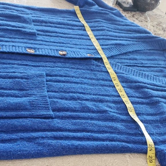 Torrid Boyfriend Cardigan Softest Vegan Cashmere Sweater Size 3 (22-24) - Picture 11 of 13